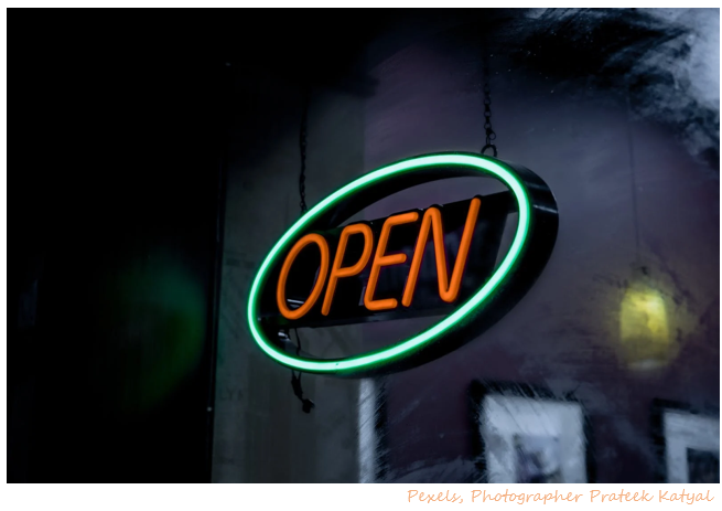 Neon Sign reads Open 